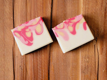 Load image into Gallery viewer, APPLE BERRY CHAMPAGNE Artisan Soap - Syringa Soapery