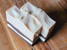 Load image into Gallery viewer, SHEA &amp; COCONUT Artisan Soap - Syringa Soapery