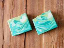 Load image into Gallery viewer, WELSH COAST Artisan Soap - Syringa Soapery